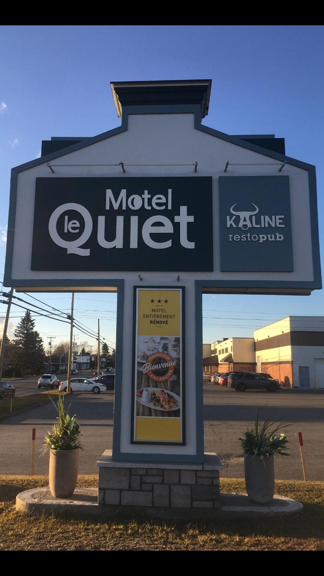 Hotel Motel Le Quiet Lac-Mégantic Exteriér fotografie
