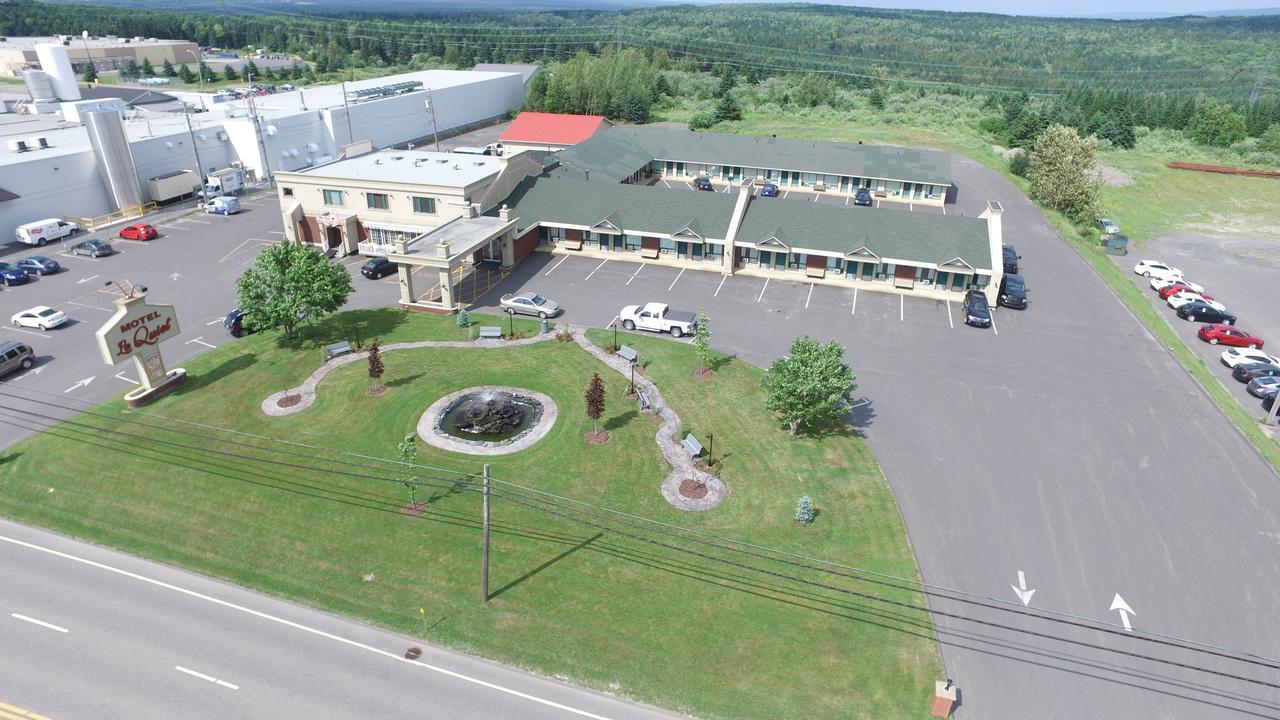 Hotel Motel Le Quiet Lac-Mégantic Exteriér fotografie